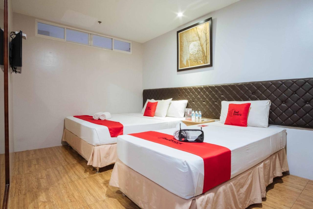 Reddoorz Plus Near Cebu Capitol Exterior foto